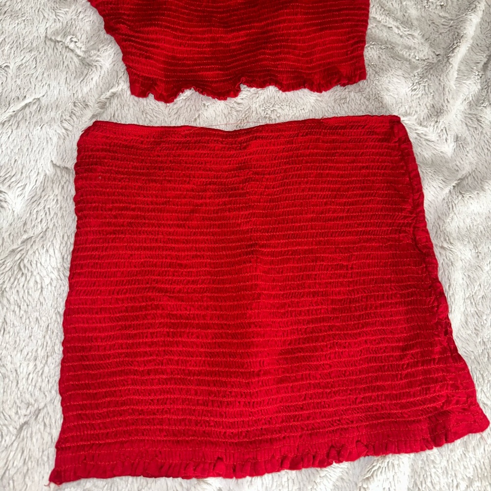 Clothes/Set - Picture 2 of 2
